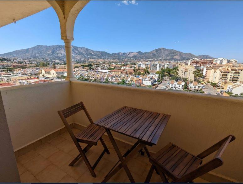 Sea View Penthouse Apartment Fuengirola Luaran gambar