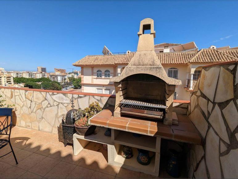 Sea View Penthouse Apartment Fuengirola Luaran gambar